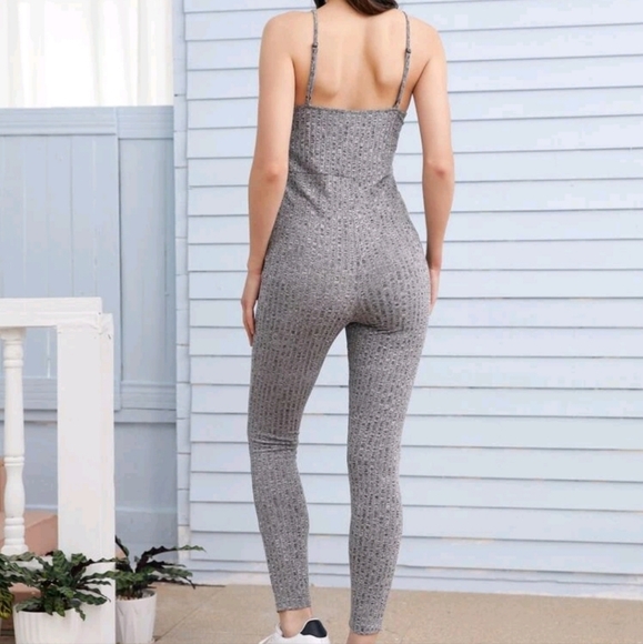 Maternity criss cross front marled knit cami jumpsuit in grey - Picture 2 of 2